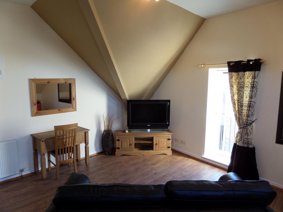 אינברנס Church Street Apartments מראה חיצוני תמונה